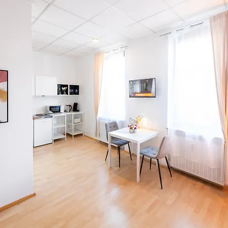 Galilei 1 Apartment *